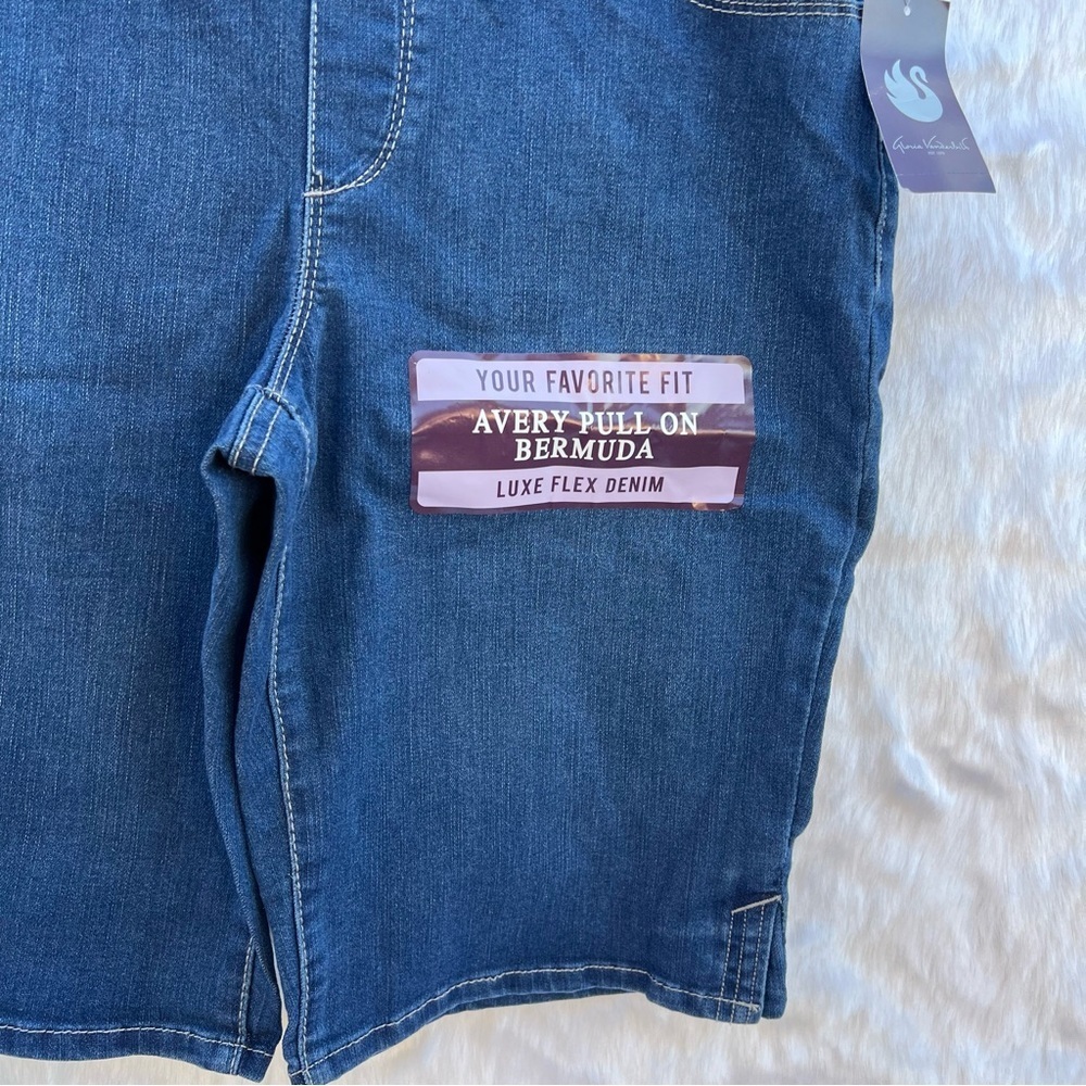 NWT‎ Gloria Vanderbilt Women's Avery Pull on Bermuda Short - Picture 4 of 16